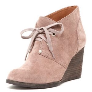 NWOT LUCKY🍀 Brand Suede Booties